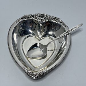 Laurel Mist International Deepsilver Party Set Heart Bowl & Spoon Candy w Box